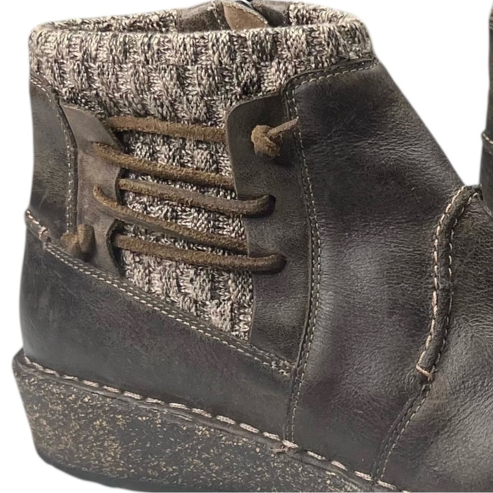 Aetrex Tessa Sweater Ankle Boot 10 Brown Nubuck Leather Booties Casual Cabincore - Picture 2 of 11
